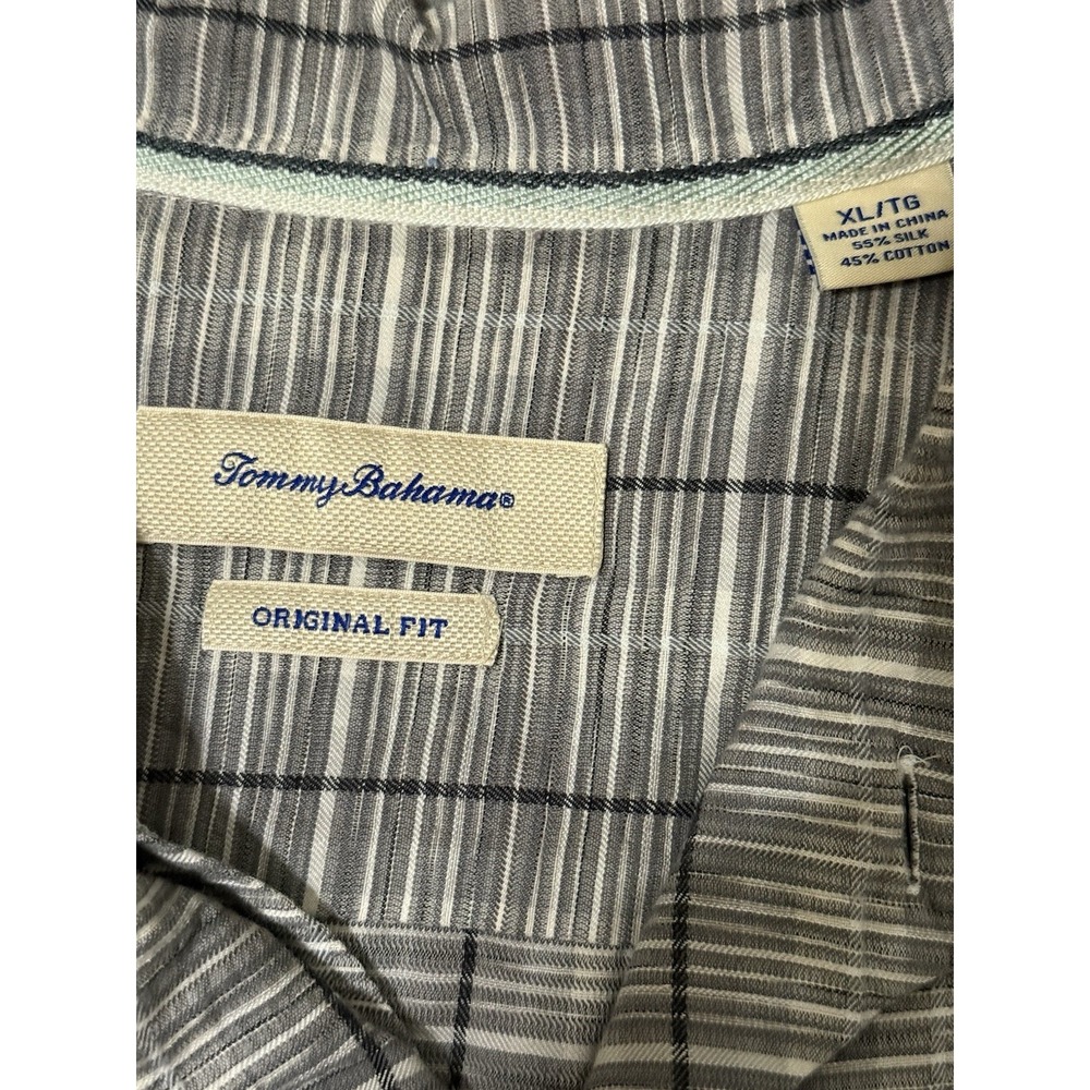 Tommy Bahama Silk Blend Shirt Original Fit Men's XL Gray Plaid Short Sleeve - Picture 3 of 11